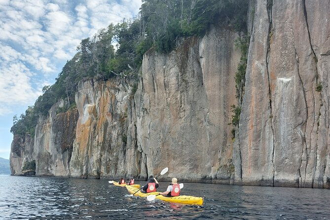 kayak-experience-with-refreshments
