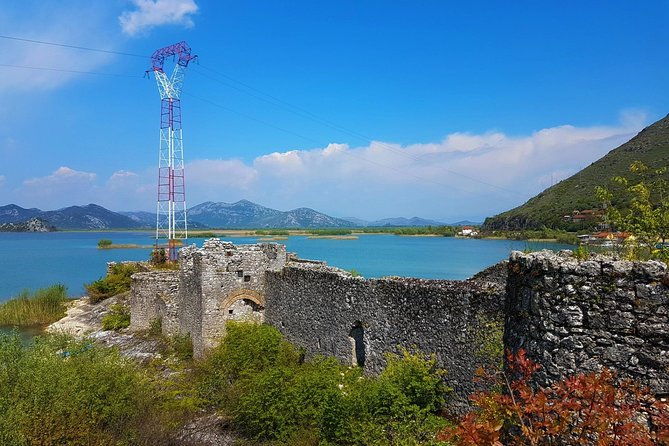 kayak-guided-tour-skadar-lake-adventure-in-national-park