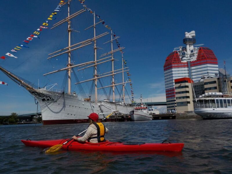 Kayak Hire in central Gothenburg! - Who Will Love This?