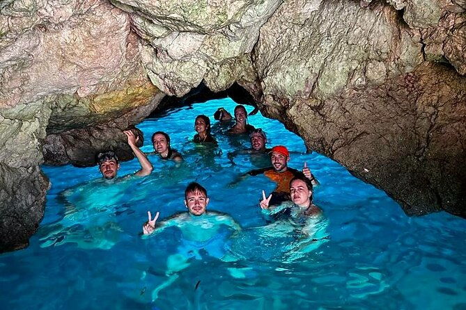kayak-javea-guided-cala-granadella-sea-wolf-cave-cala-en-calo