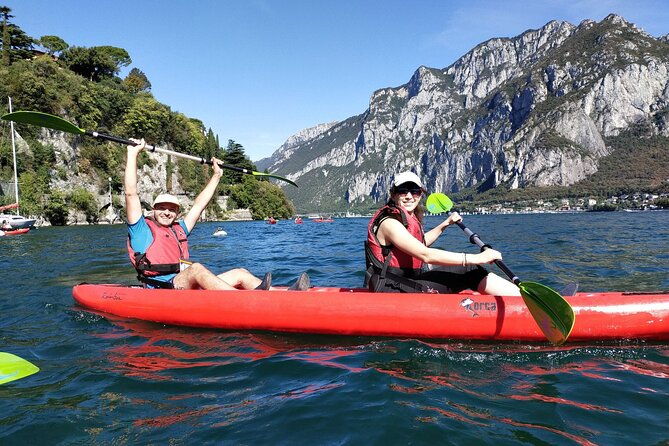 kayak-on-lake-como-stunning-landscapes-aperitif