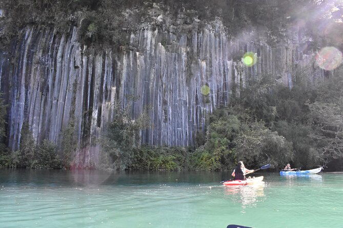 kayak-petrohue-river-viguerias-from-2-to-6-people