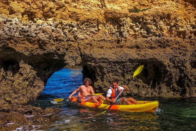 kayak-rental-at-sunrise-in-lagos
