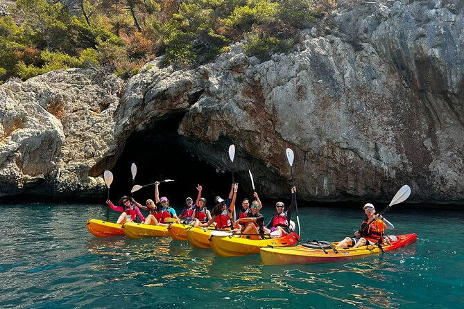 kayak-route-through-cala-granadella-2