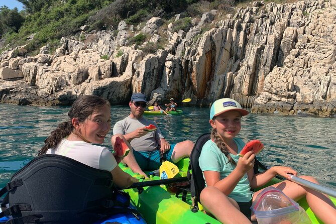 kayak-sup-tours-lukova-caves-kroreza