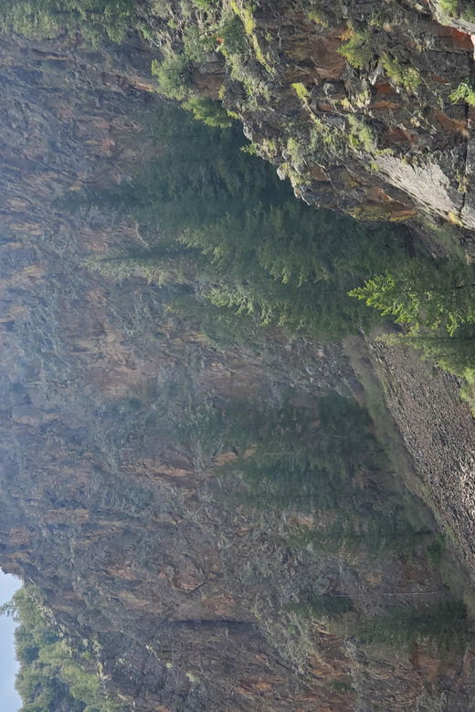 kayak-the-gorgeous-upper-colorado-river-guided-1-2-day