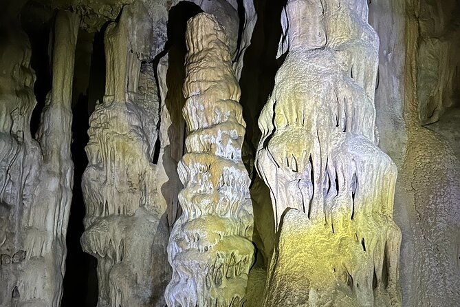 kayak-through-morro-de-toix-and-cueva-dels-coloms