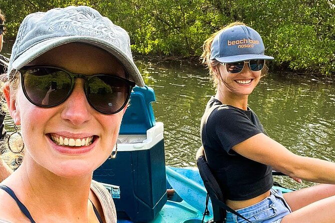 kayak-through-the-mangroves