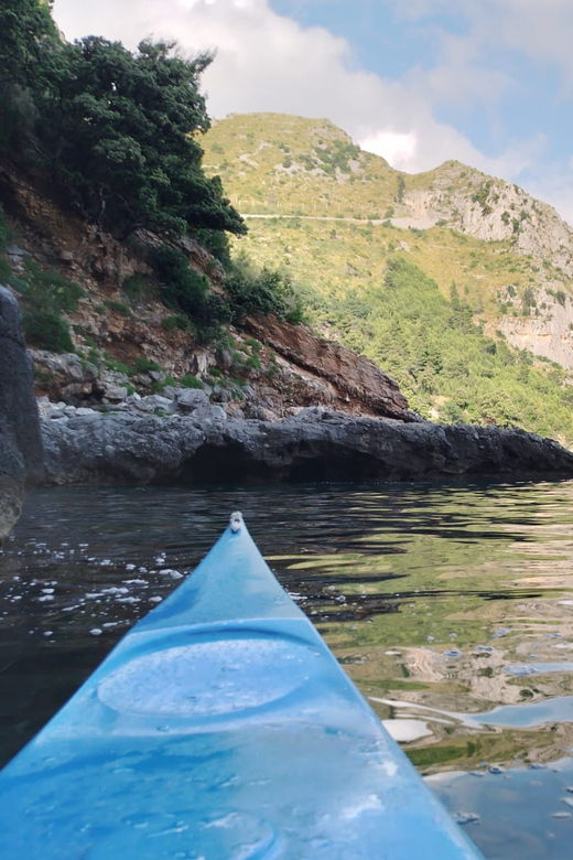 kayak-tour-following-in-the-footsteps-of-james-bond-in-maratea