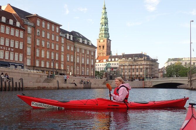 kayak-tour-in-copenhagen-harbor-in-may-and-september
