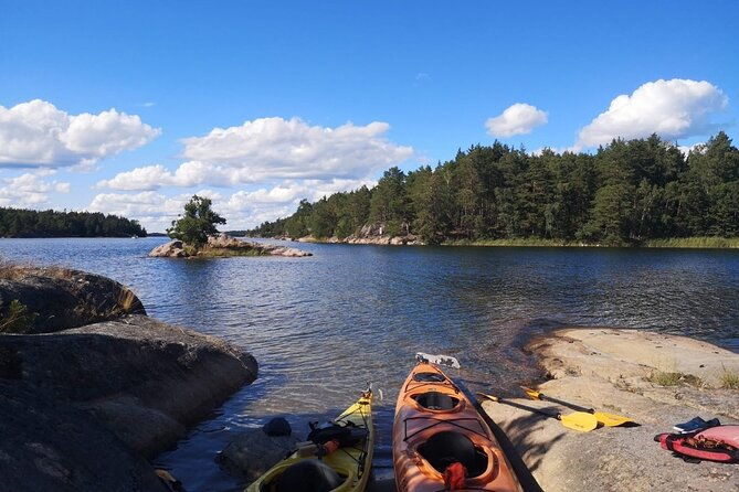 kayak-tour-in-the-stockholm-archipelago-with-lunch-meal-3