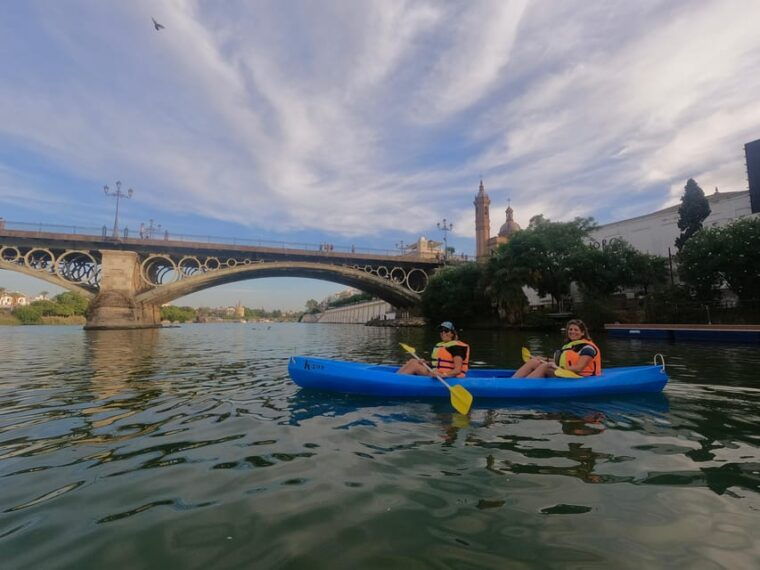 kayak-tour-of-historic-seville-triana-and-cartuja