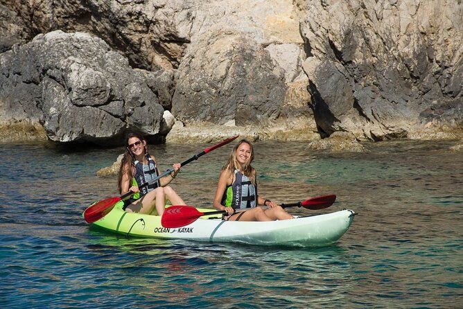 kayak-tour-to-malgrats-islands-from-santa-ponsa-3
