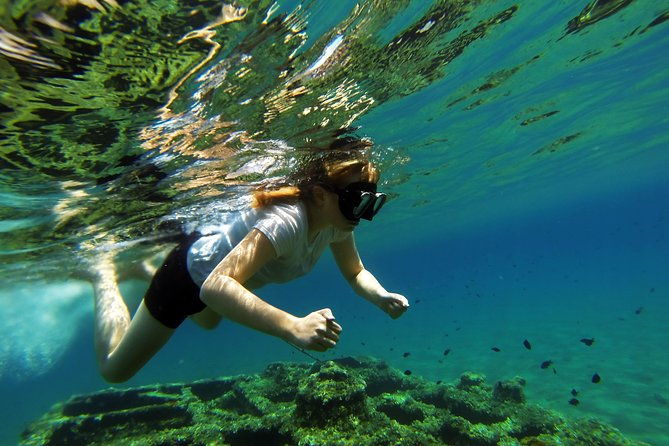 kayaking-and-snorkeling-in-omis