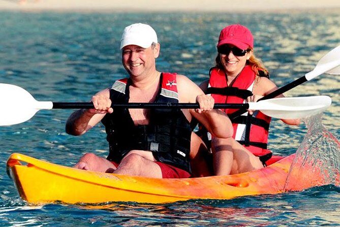 Kayaking in Al Marjan Island - An In-Depth Look at the Kayaking Experience