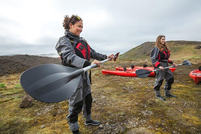 Kayaking on the Sólheimajökull Glacier Lagoon - The Experience: What You Can Expect