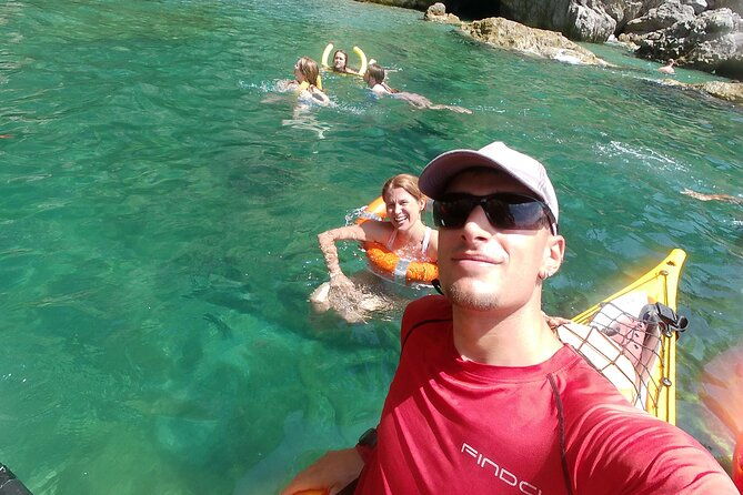 kayakingsnorkeling-in-amalfi-coast-maiori-sea-caves-and-beach