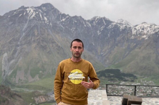 kazbegi-all-inclusive-tour-in-caucasus-mountains-2