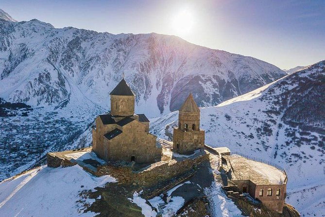 kazbegi-ananuri-gergeti-private-tour