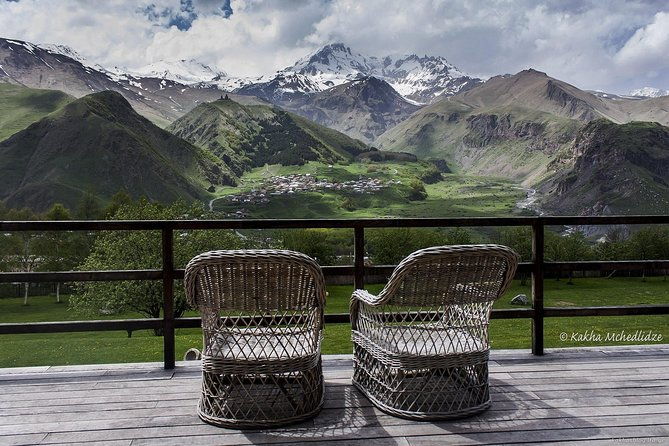 kazbegi-ananuri-gudauri-legendary-landscapes-historygroup-tour
