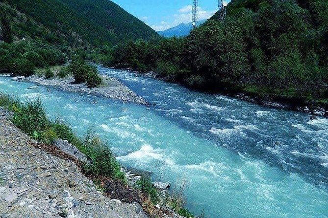 kazbegi-ananuri-gudauri-legendary-landscapes-historygroup-tour