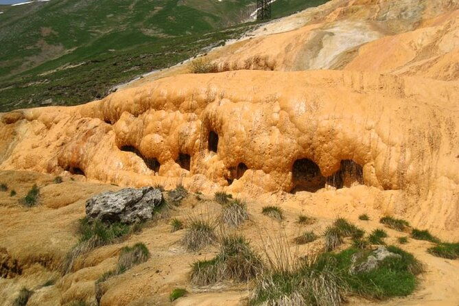 kazbegi-gudauri-mtskheta-ananuri-full-day-private-tour-from-tbilisi