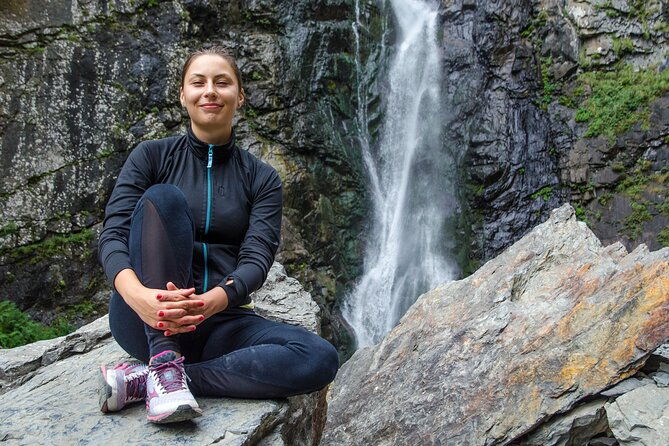 kazbegi-half-day-private-tour-to-dariali-gorge-waterfalls