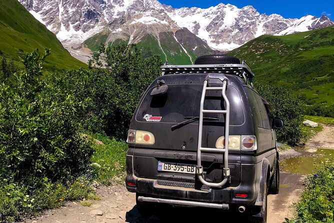 kazbegi-tour-from-tbilisi-2022-2