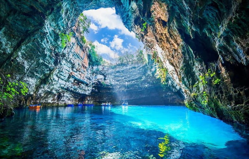 Kefalonia: HalfDay Private Tour Melissani, Drogarati, Myrtos - Introduction to the Kefalonia Private Tour