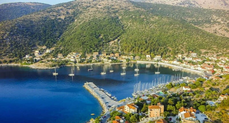 Kefalonia: HalfDay Private Tour Melissani, Drogarati, Myrtos - The Sum Up