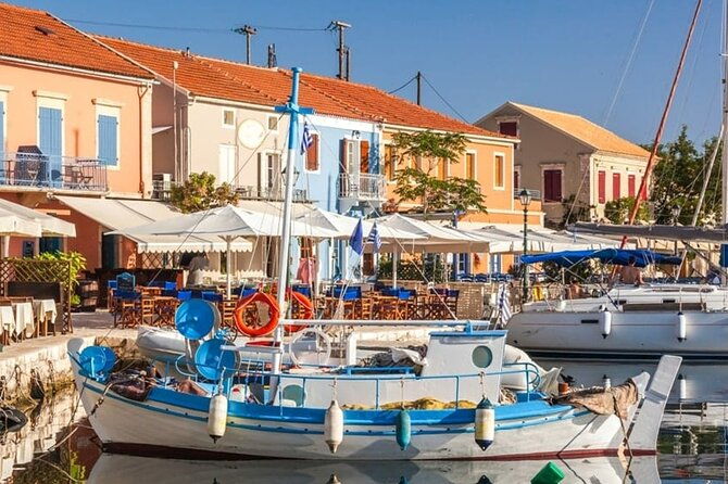 kefalonia-highlights-bus-cruise-assos-lunch-in-fiscardo