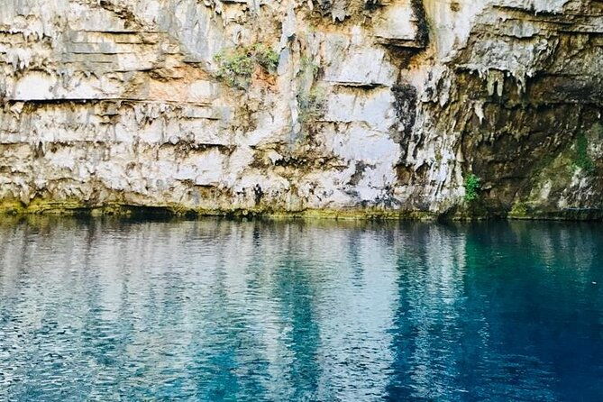 kefalonia-highlights-full-day-cruise-from-zakynthos