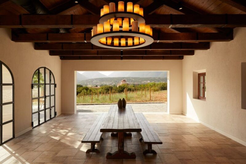 kefalonia-highlights-robola-winery-melissani-fiscardo