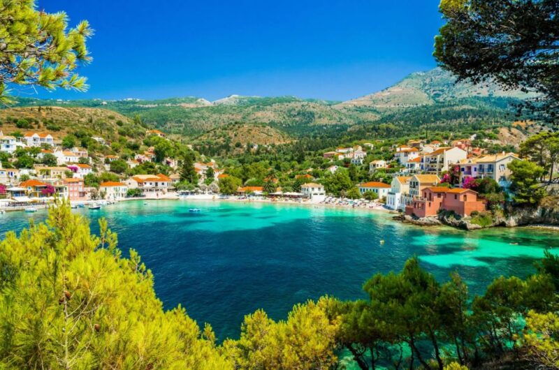 kefalonia-island-highlights-bus-and-boat-tour-with-lunch