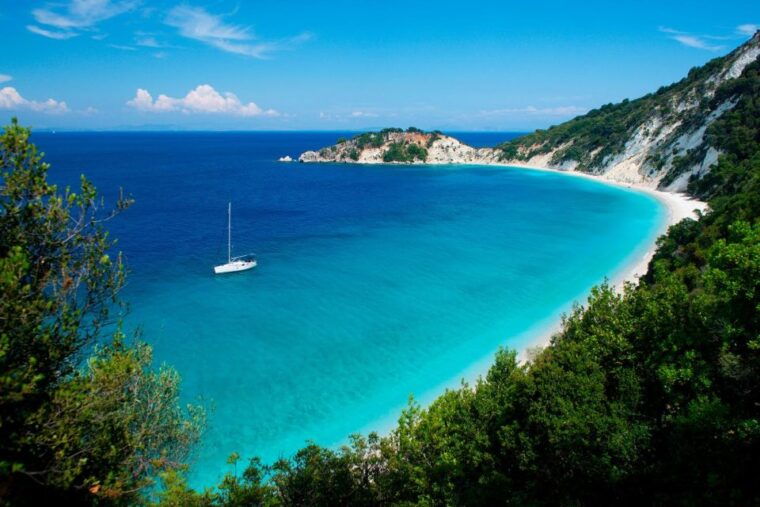 kefalonia-ithaca-cruise-from-agia-efimia-with-bus-transfer