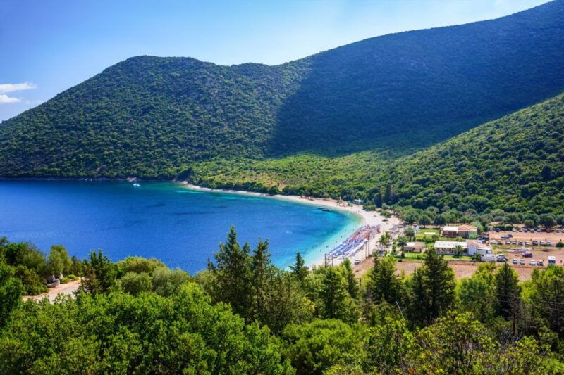 kefalonia-melissani-lake-and-antisamos-beach-private-tour