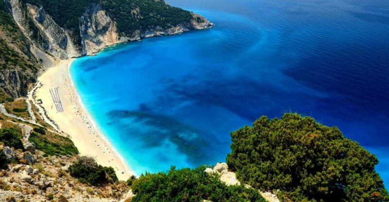 kefalonia-the-caves-myrtos-beach