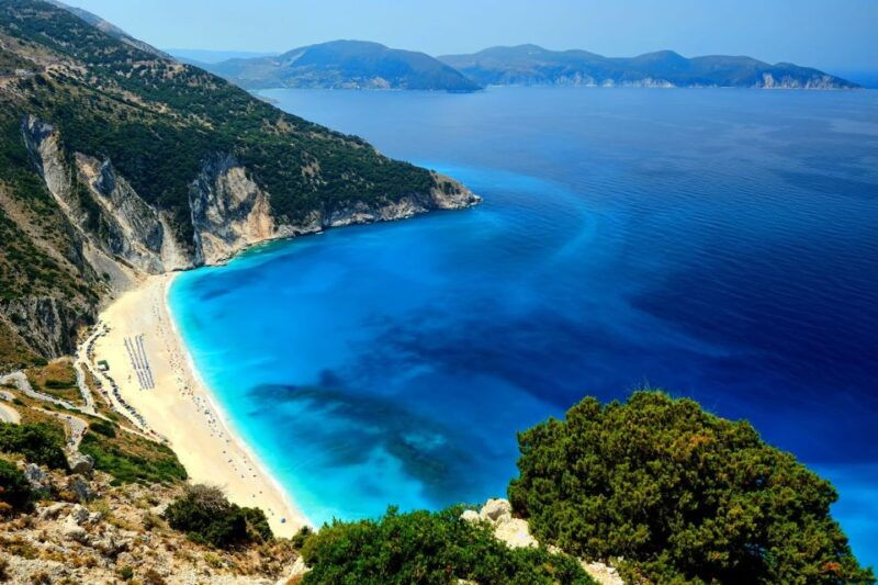kefalonia-the-caves-myrtos-beach