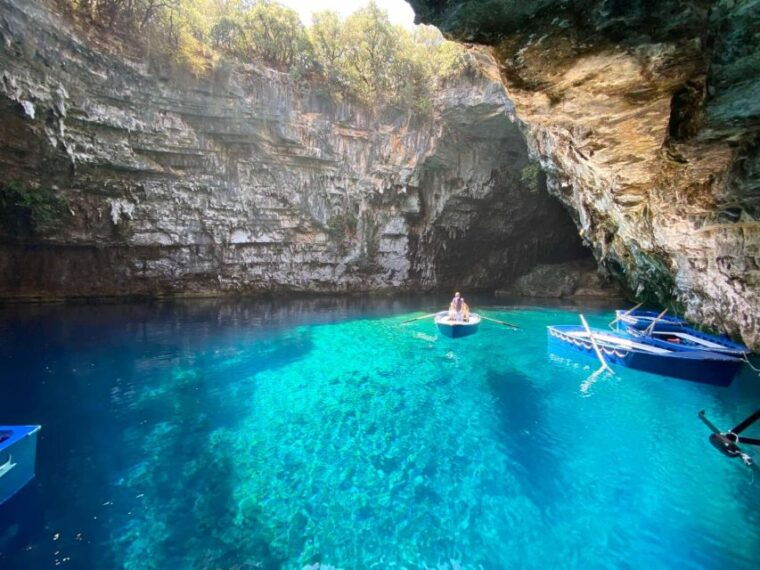 kefaloniamelissani-lakedrogarati-cave-antisamos-day-trip