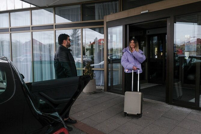 keflavik-airport-one-way-private-transfer-to-from-reykjavik