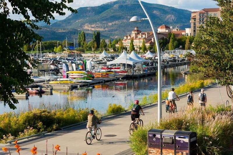kelowna-e-bike-ride-and-axe-throwing-adventure