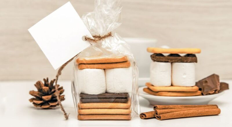 kelowna-honey-wine-tasting-mulled-wine-roasted-smores