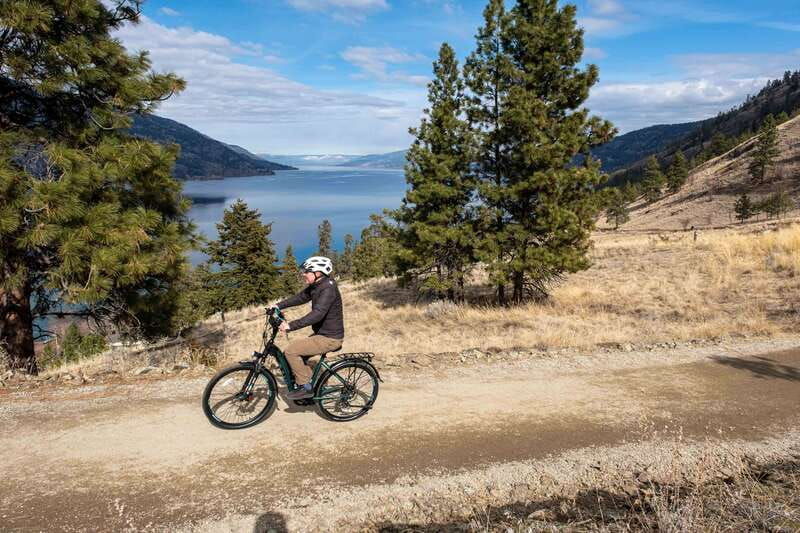 kelowna-okanagan-lake-guided-e-bike-tour-with-picnic