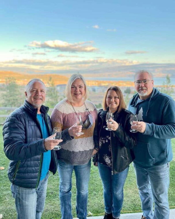 kelowna-west-kelowna-full-day-guided-wine-tour
