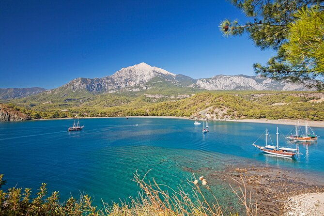kemer-pirate-boat-trip-with-lunch-free-hotel-transfer