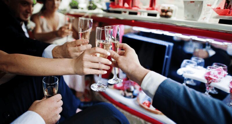 Kennedy Airport: Limo Transfer to NY - The Experience: A Closer Look