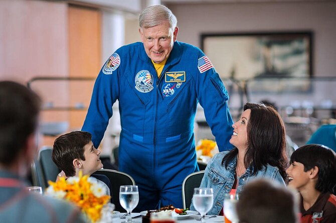 kennedy-space-center-tour-and-chat-with-an-astronaut-experience-2