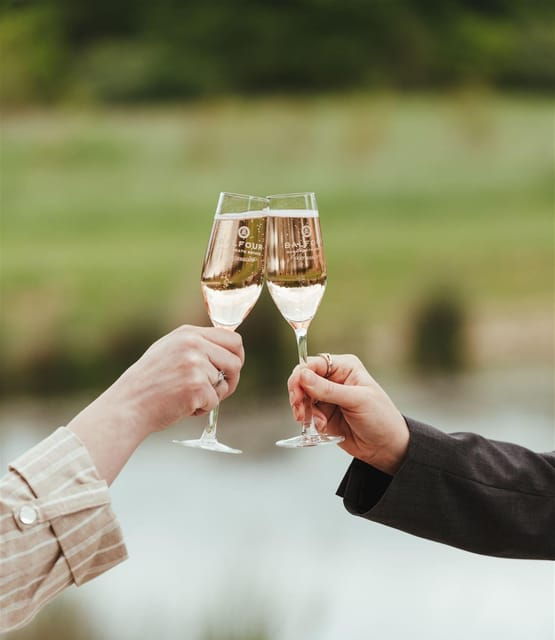 kent-balfour-vineyard-walk-and-wine-tasting