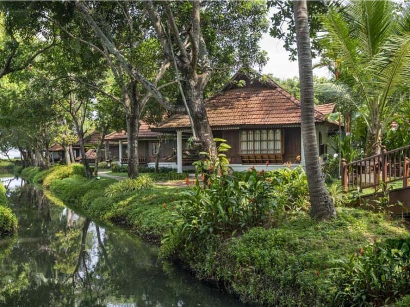 Kerala:- 03 Days Kumarakom & Alleppey Houseboat Cruise Tour - FAQs