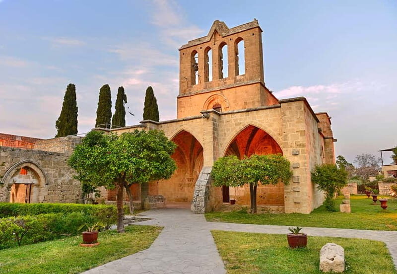 Kerynia and Nicosia with a Polish-speaking Guide - An In-Depth Look at the Tour Experience